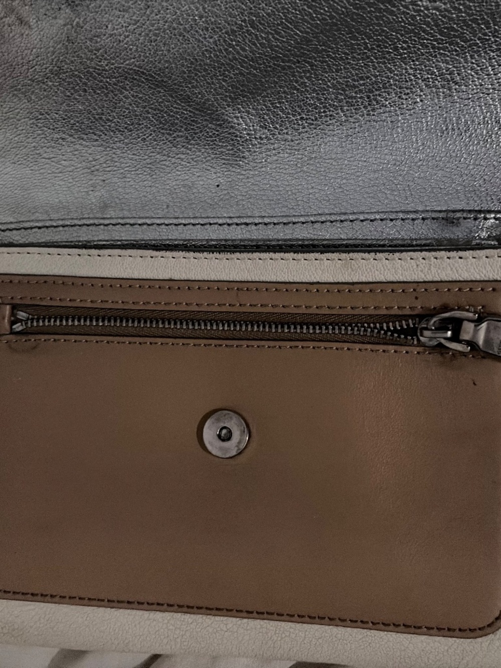 Givenchy bag - Picture 3 of 6